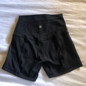 Black lululemon align shorts